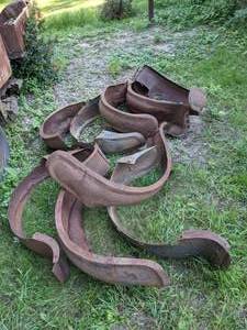 lot 71 image: Vintage Automotive Fenders