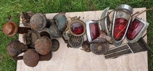 lot 28 image: Collection of Vintage and Antique Car Parts from Katsh, Klaxon, and More