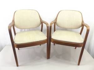 2 Mid-Century Knoll International Bentwood Chairs