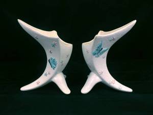 1950s Hull Pottery Butterfly Cornucopia Set