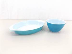 2 Blue Pyrex Casserole and Mixing Bowl