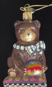 lot 37 image: MacKenzie Childs Bear on Bin Ornament with Original Box