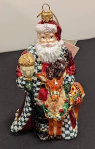 lot 21 image: MacKenzie Childs Donners Keeper Glass Ornament