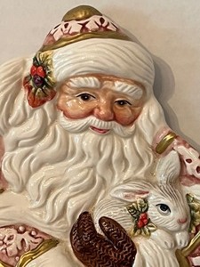 lot 65 image: Fitz and Floyd Santa Snowy Woods Canape Plate