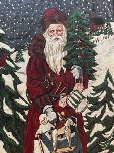 lot 106 image: Goodwin Weavers Holiday ThrowBlanket