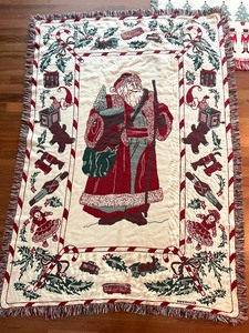 lot 112 image: Beautiful Holiday ThrowsBlankets