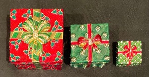 lot 173 image: Trio of Bedazzled Nesting Trinket Boxes