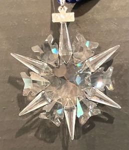 lot 175 image: Swarorvski Crystal Ornament with Original Box and Certificate