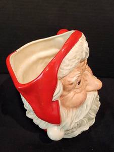 lot 195 image: Large Royal Doulton Santa Mug Plus Pair of Mitterteich Bavarian Mugs