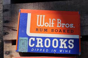 lot 31 image: Vintage Cigar Boxes