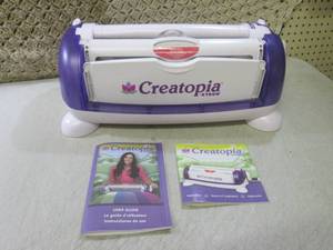 lot 17 image: (RM1) Creatopia by Xyron ...