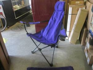 lot 67 image: (F-3) Portable Folding Arm Chair wi...