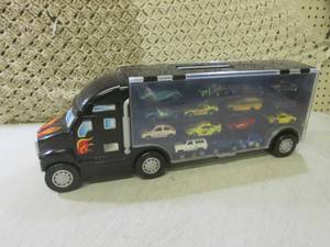 lot 104 image: (EC1) Big Rig Car Hauler Organizer ...