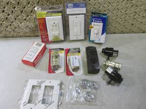 lot 161 image: (CS) Misc Electrical...