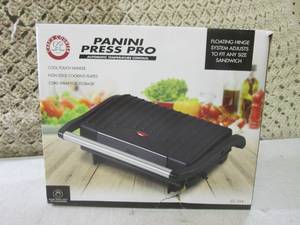 lot 162 image: (CS) Panini Press Pro...