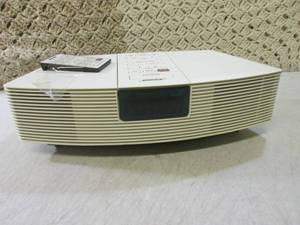 lot 191 image: (D-2) Bose Wave Radio with Remote T...