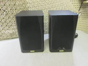 lot 195 image: (F-3) Pair Jamo CS5 Powered Speaker...