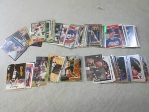 lot 208 image: (BSB) 100 Sports Cards 50 Basketbal...