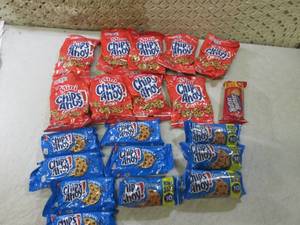 lot 231 image: (B-1) 20 Assorted BagsPacks Cookie...