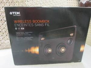lot 263 image: (RM5) TDK A73 WirelessBluetooth Bo...