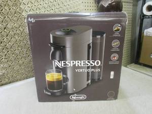 lot 289 image: (F-2) Nespresso Vertuo Plus Coffee ...