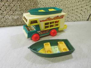 lot 294 image: (CS) Vintage Fisher Price Play Fami...