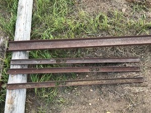 Steel Channel (4 pcs)