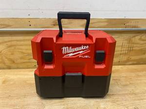MILWAUKEE M12 FUEL 12-Volt Lithium-Ion Cordless 1.6 Gal. WetDry Vacuum (Tool-Only)