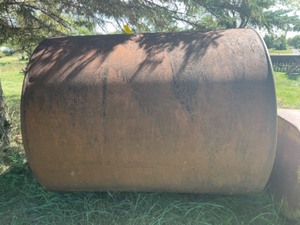 560 gallon tank