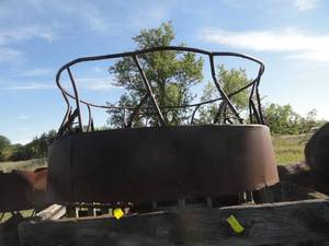 8 Hay Feeder