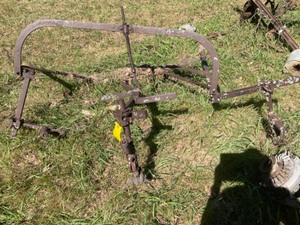 Cultivator row Shanks