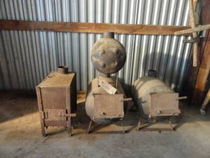 Lot of 3 Fish House Stoves