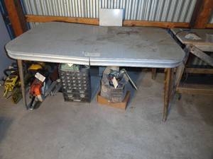 Vintage table with one leaf