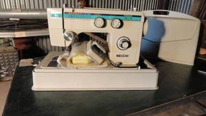 Sewing Machine Necchi