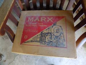 Antique Train Set Marx, Steam Type Electric Train