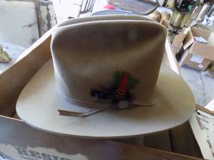 Hat - Suede, Size 7-Elders Western Shop Long Prairie