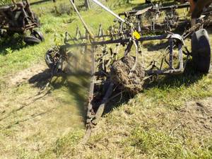 8 Digger - with tongue for pulling