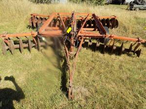 Allis Chalmers - Disk with hydraulic lift 12 wide