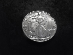 1945 Walking Liberty Half Dollar