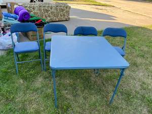 lot 133 image: Folding Table & 4 Chairs