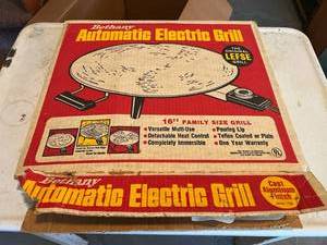 lot 135 image: Lefse Grill & Supplies