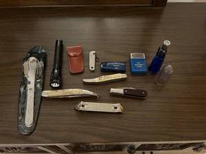 lot 154 image: Pocket Knives & Misc