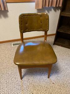 lot 159 image: Antique Chair