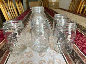 lot 202 image: Old Ball Perfect mason Jars