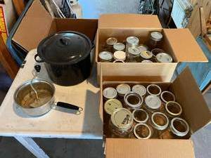 lot 114 image: Canning Supplies