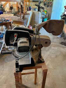 lot 28 image: Black & Decker 10 Miter Saw on Stand