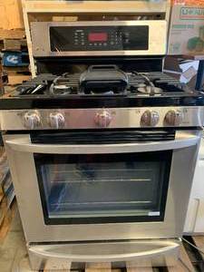 New LG Gas Stove Cost $1300 See Scratch