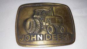 lot 181 image: John Deere Belt Buckle Tractor 3D Brass