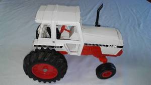 lot 282 image: Case 2590 Tractor