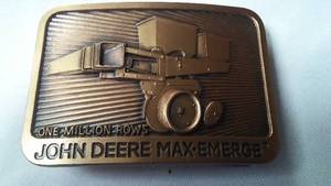 lot 354 image: John Deere Belt Buckle Max Emerge